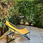Un Jardin D'azur Avec Piscine De Mai à Septembre * Six-Fours-les-Plages