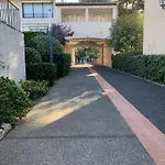 Un Jardin D'azur Avec Piscine De Mai à Septembre *